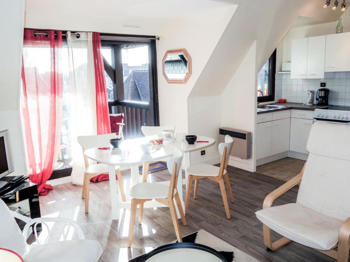 Apartment Les Jardins Du Yacht Club By Interhome Deauville Kültér fotó
